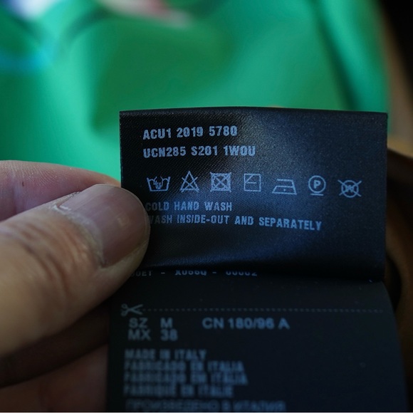 Prada shirt - Picture 6 of 10